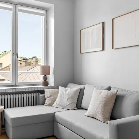 By Market Square & Cathedral